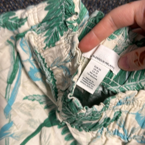 H&M linen blend shorts xs // 071302 - Picture 2 of 2